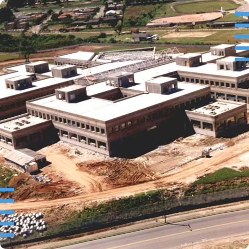 Início da construção do Campus da Indústria